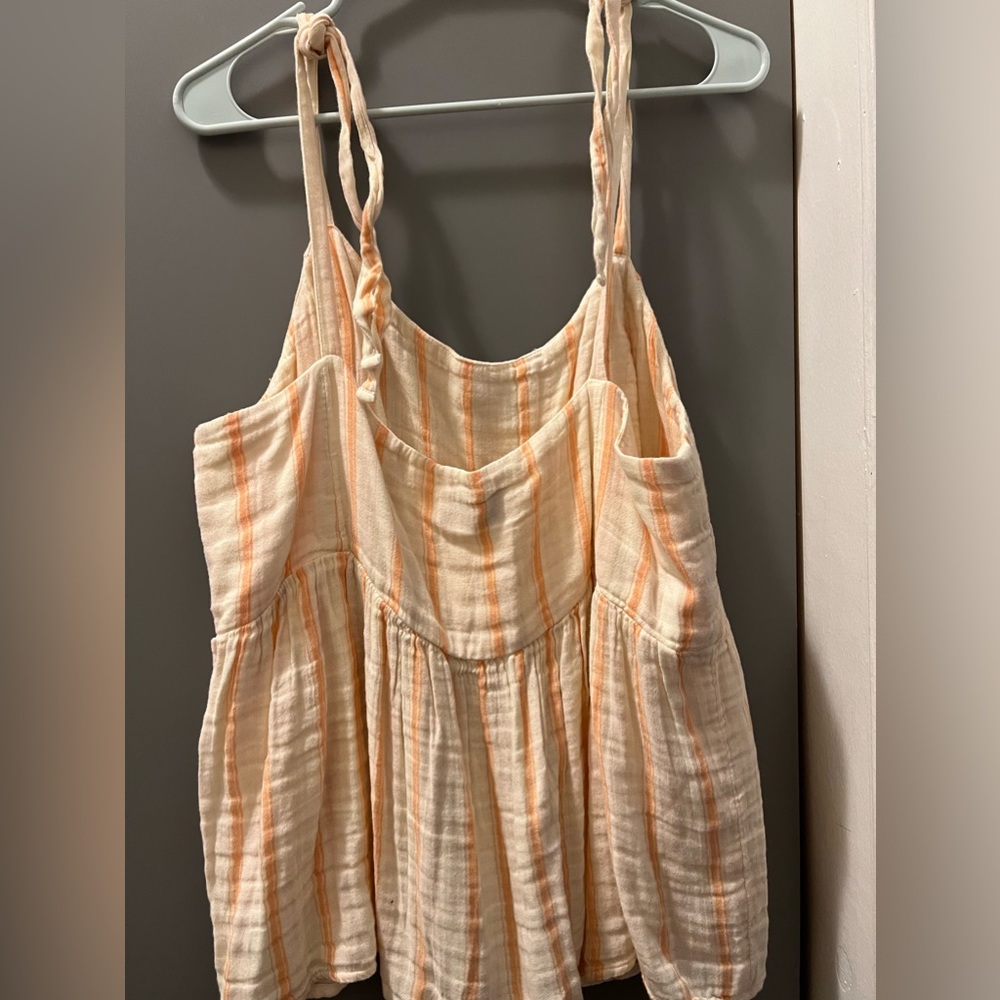 Old Navy Large Orange Peach Top - Picture 2 of 5